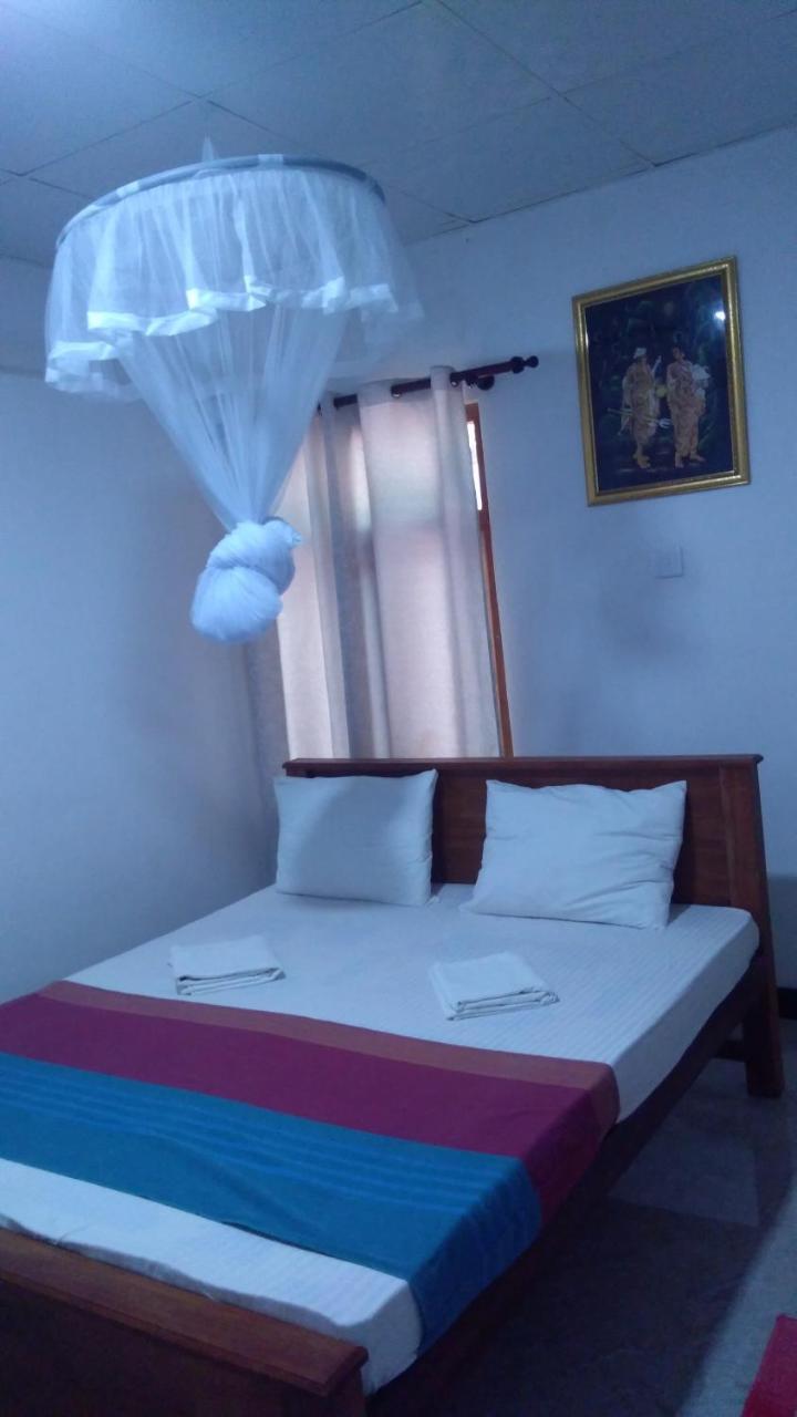 Umaya Holiday Home 아누라다푸라 외부 사진