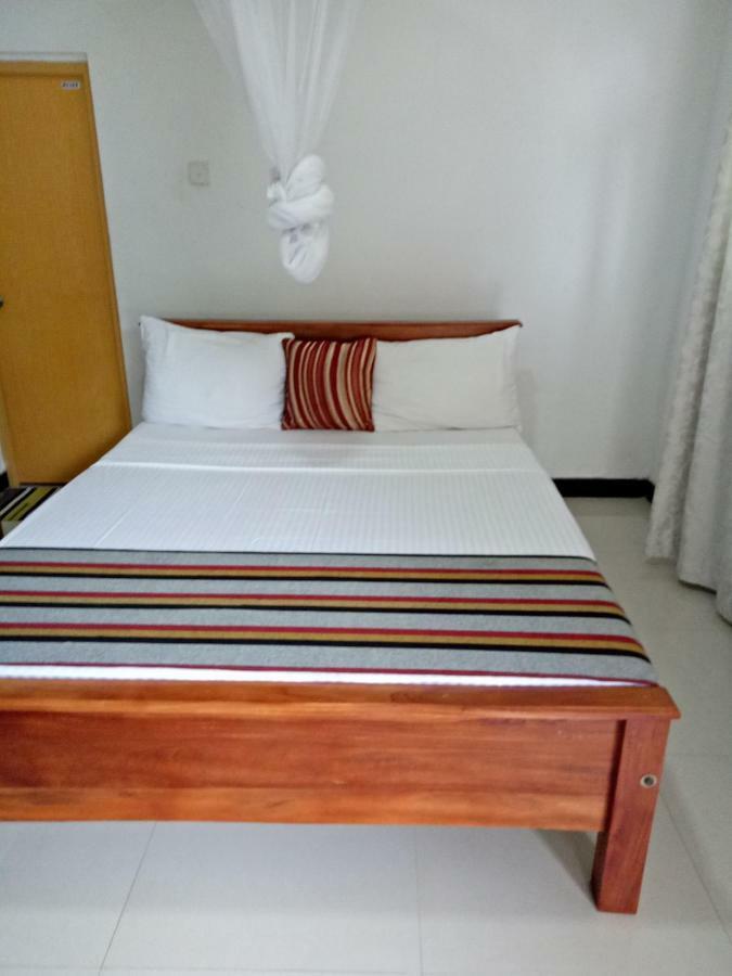 Umaya Holiday Home 아누라다푸라 외부 사진