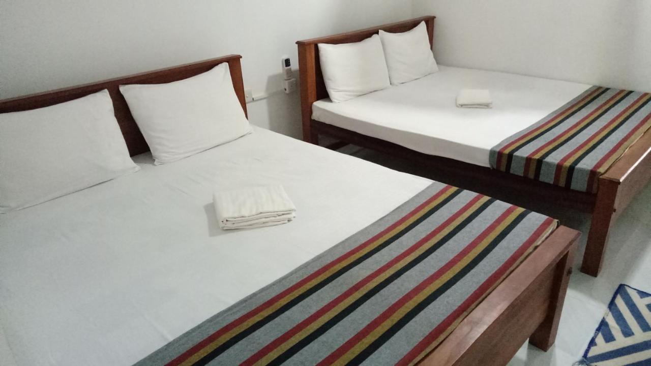Umaya Holiday Home 아누라다푸라 외부 사진