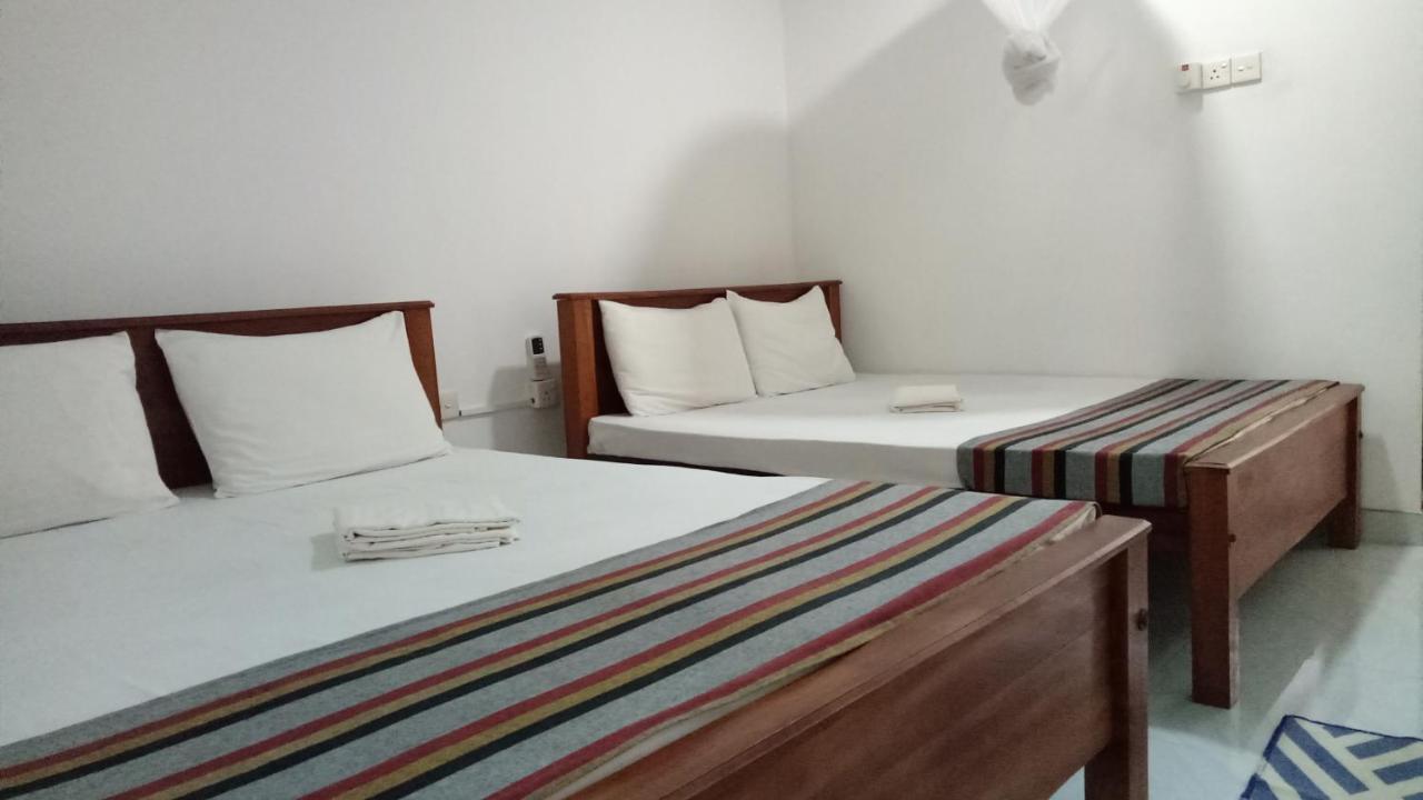Umaya Holiday Home 아누라다푸라 외부 사진